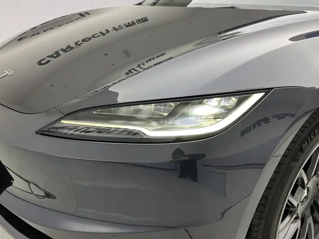 Tesla Model 3 2025 из CN, фото 8