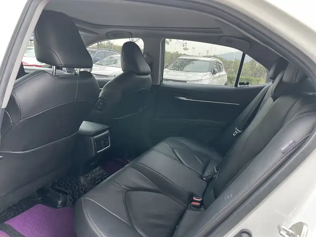 Toyota Camry 2022 из CN, фото 4