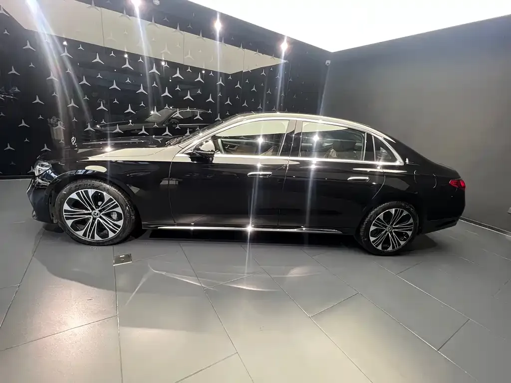 Mercedes-Benz E-Class New Energy 2024 из CN, фото 2