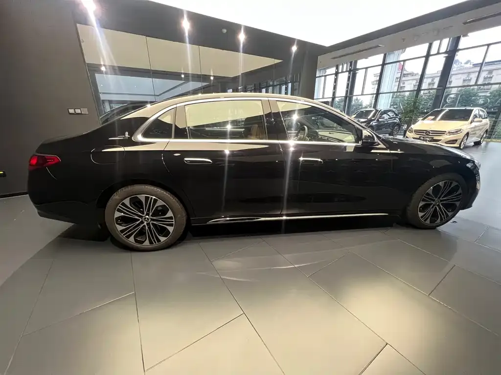 Mercedes-Benz E-Class New Energy 2024 из CN, фото 3