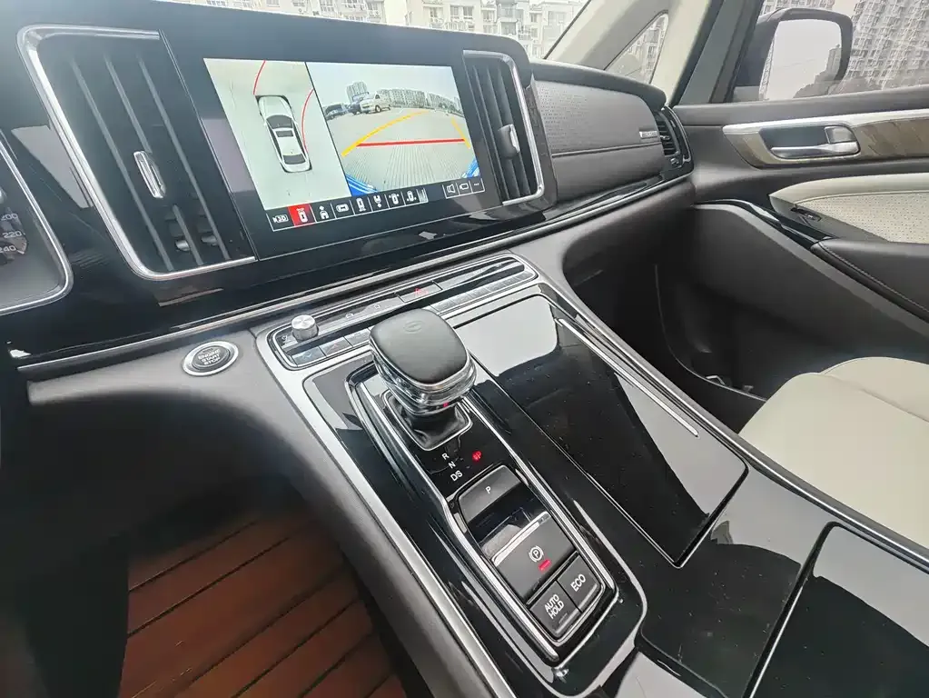 GAC Motor Trumpchi M8 — фото 3