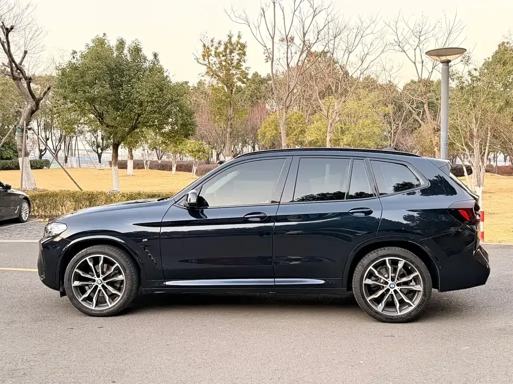 BMW X3 — фото 10
