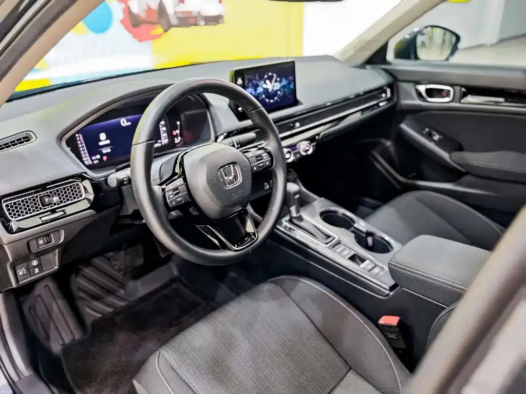 Honda Civic — фото 7