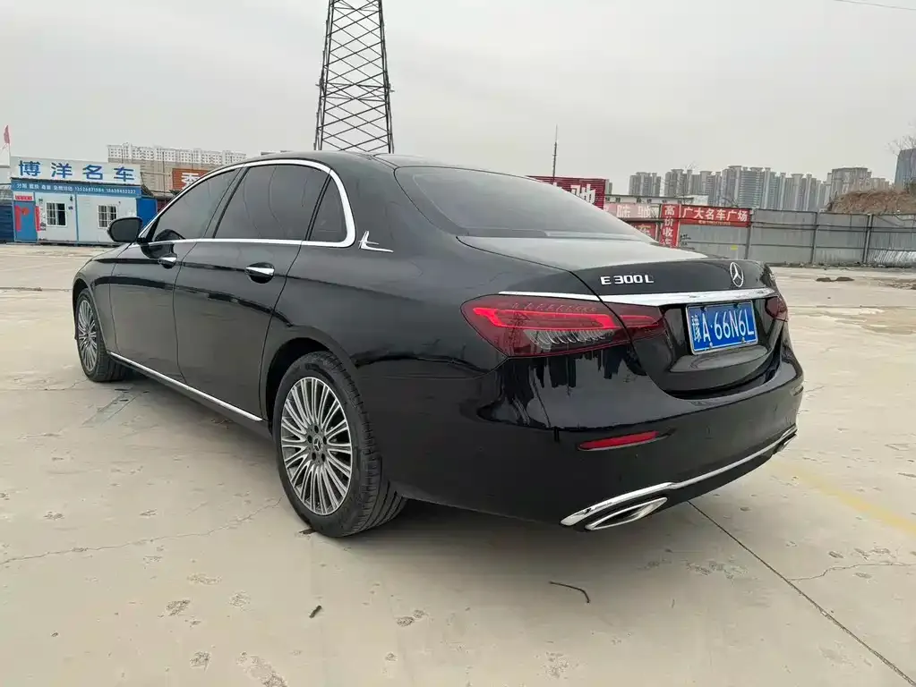 Mercedes-Benz E-Class 2023 из CN, фото 2