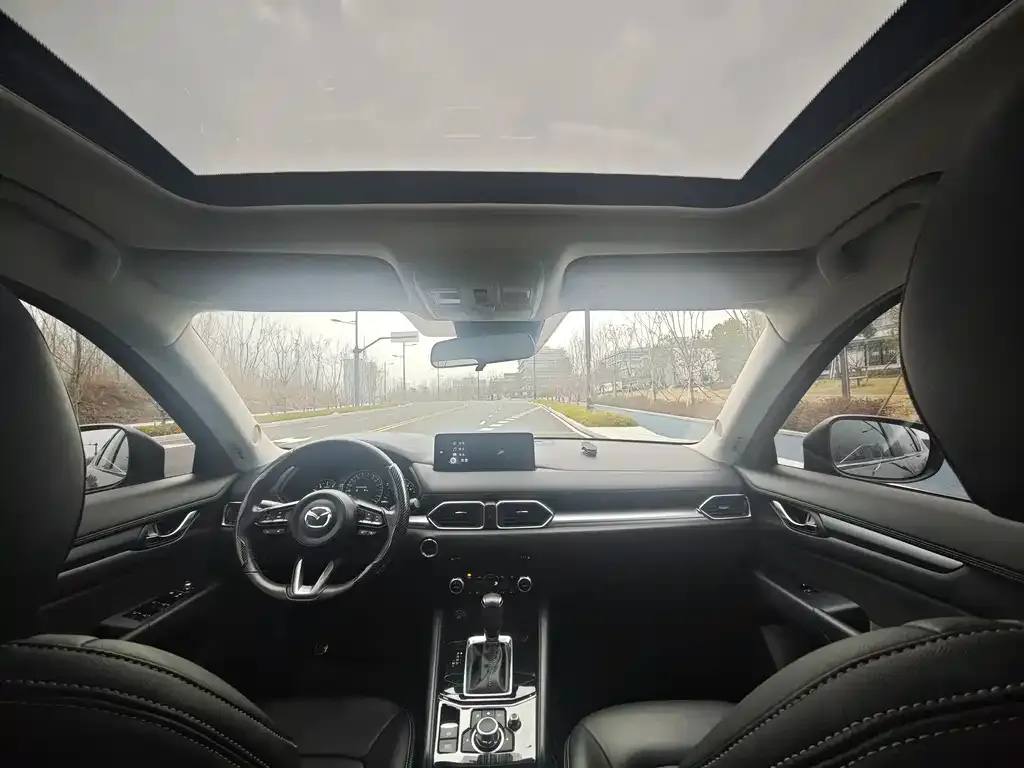 Mazda CX-5 2023 из CN, фото 5