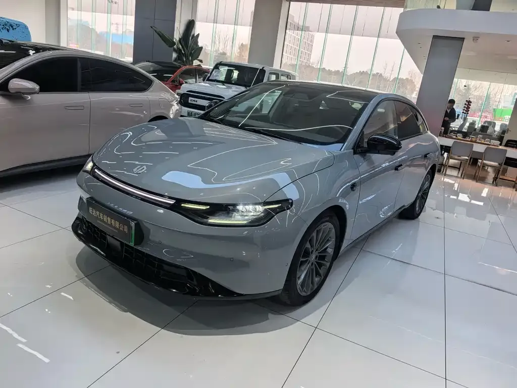 Leapmotor C01 — фото 1