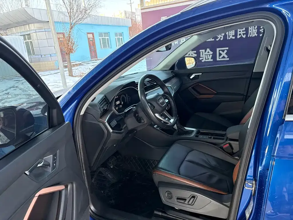 Audi Q3 2022 из CN, фото 8
