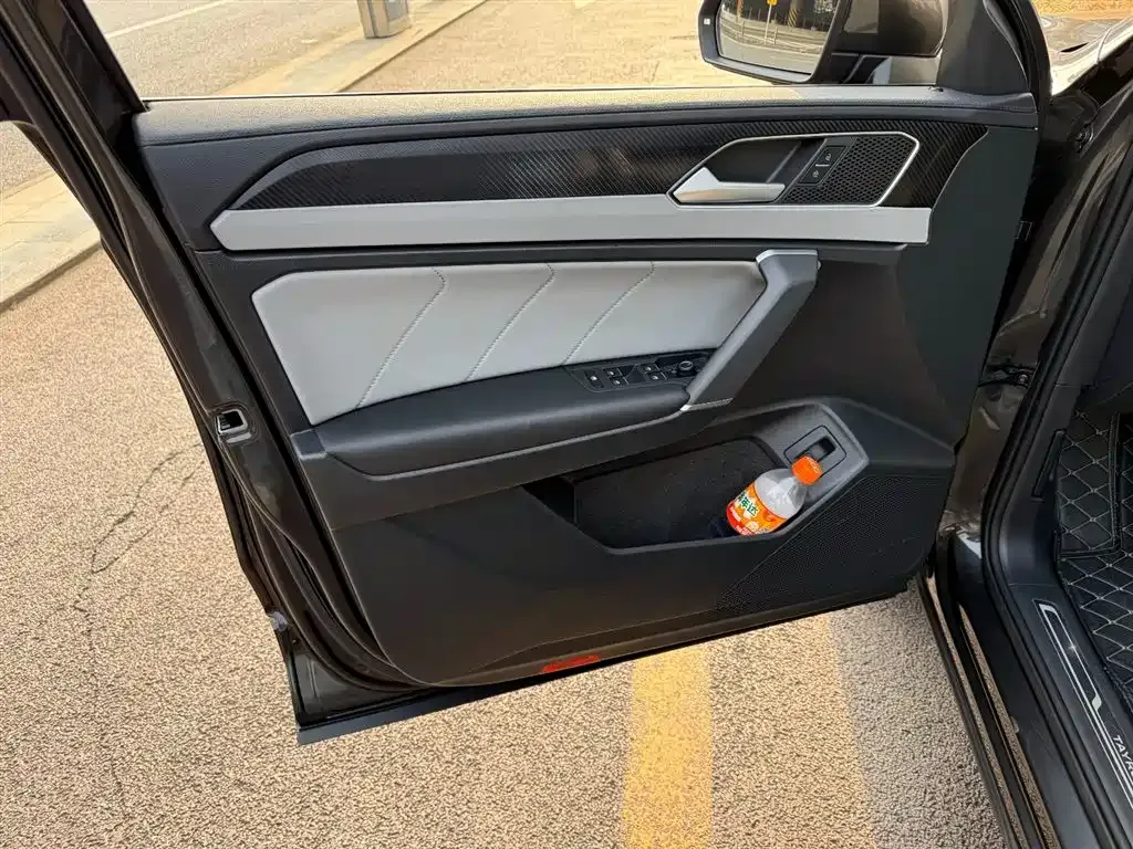 Volkswagen Tayron 2023 из CN, фото 6