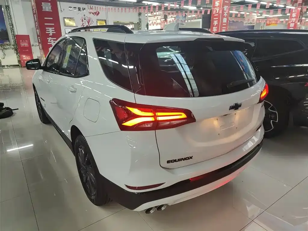 Chevrolet Equinox 2025 из CN, фото 2