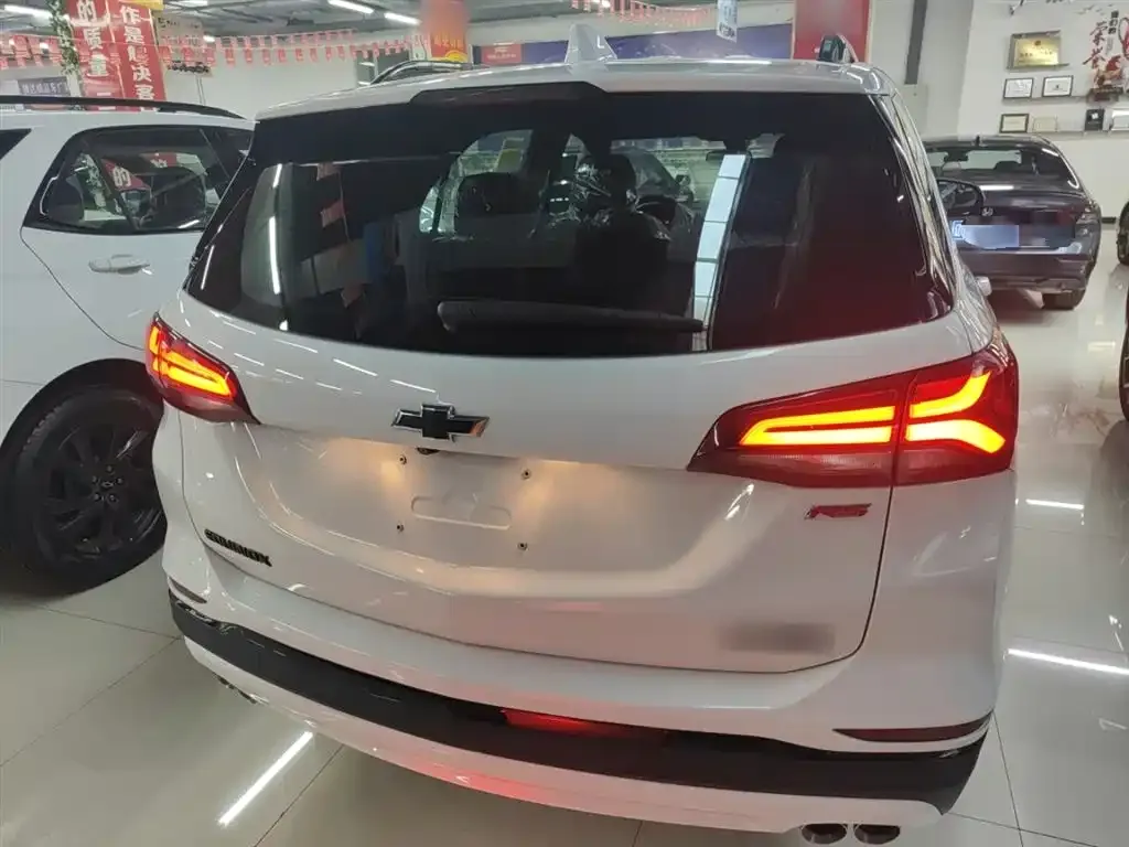 Chevrolet Equinox 2025 из CN, фото 5