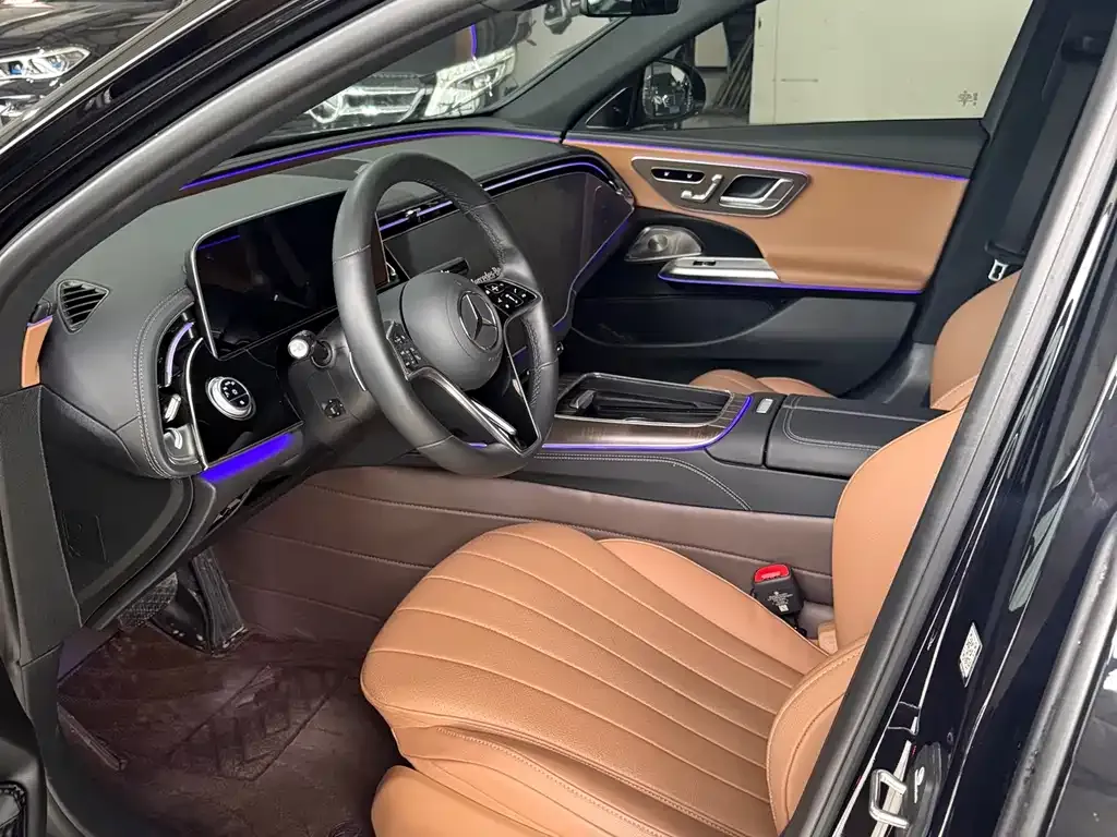 Mercedes-Benz E-Class 2025 из CN, фото 4
