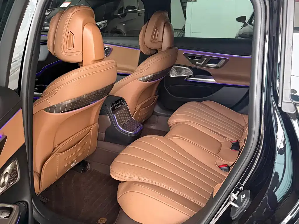 Mercedes-Benz E-Class 2025 из CN, фото 7