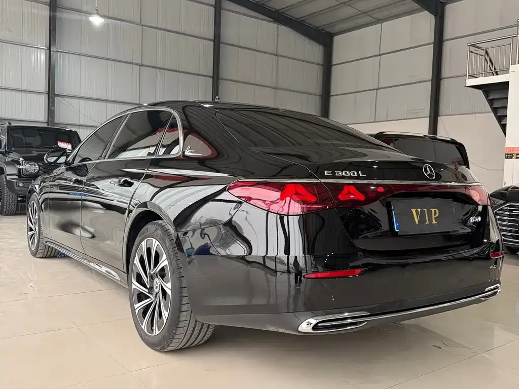 Mercedes-Benz E-Class 2025 из CN, фото 8