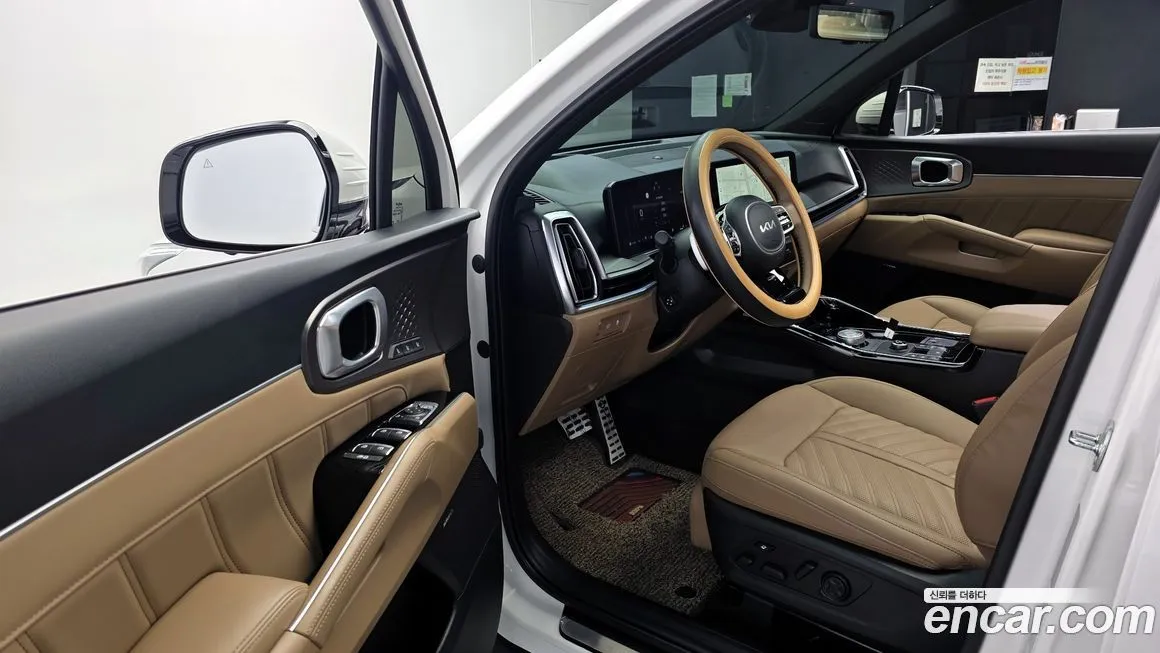 Kia Sorento — фото 6