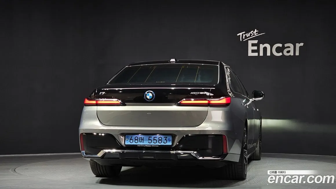 BMW i7 2024 из KR, фото 2