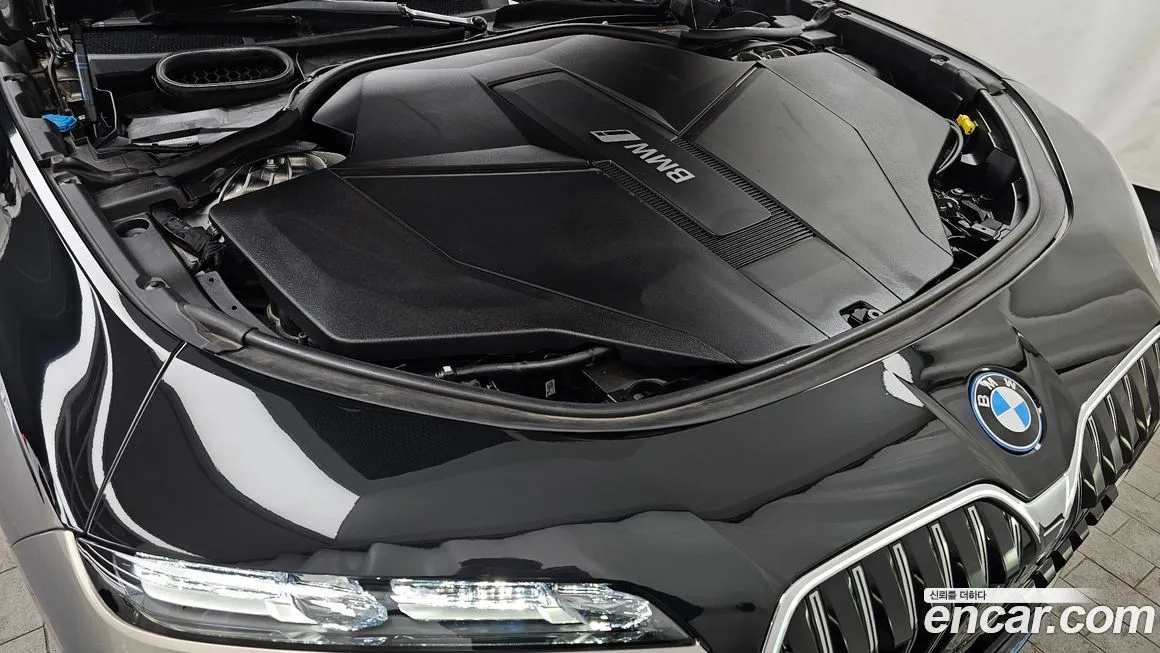 BMW i7 2024 из KR, фото 7