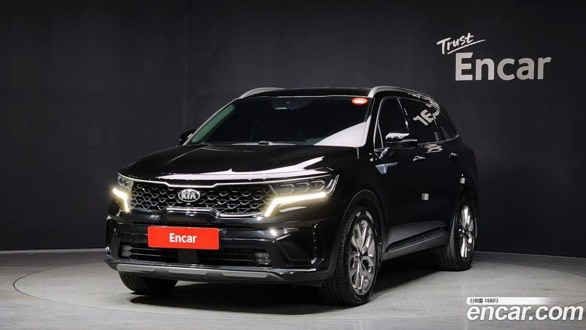 Kia Sorento — фото 1