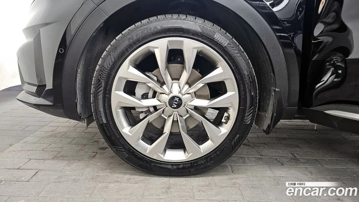 Kia Sorento — фото 5