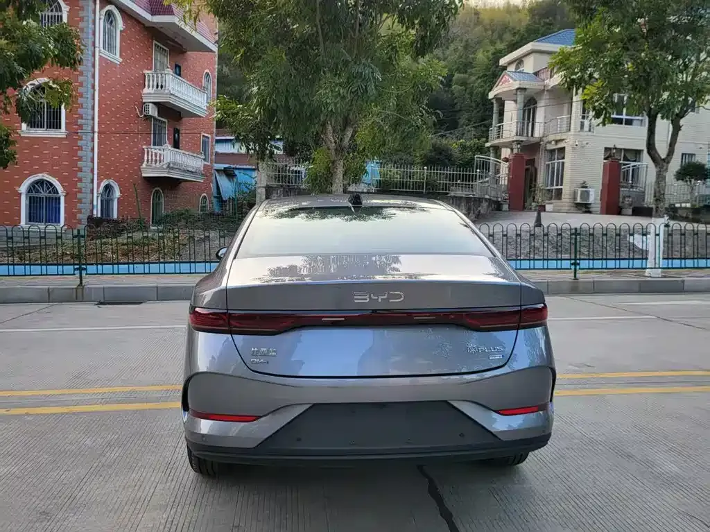 BYD Qin PLUS — фото 3