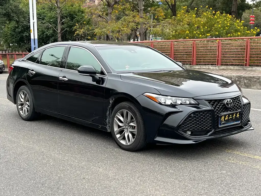 Toyota Avalon 2021 из CN, фото 9