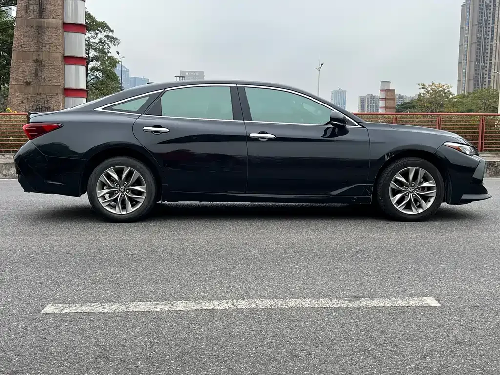 Toyota Avalon 2021 из CN, фото 8