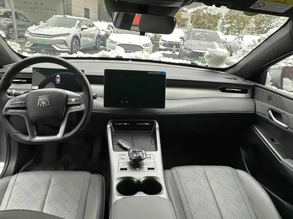 BYD Qin PLUS 2025 из CN, фото 5