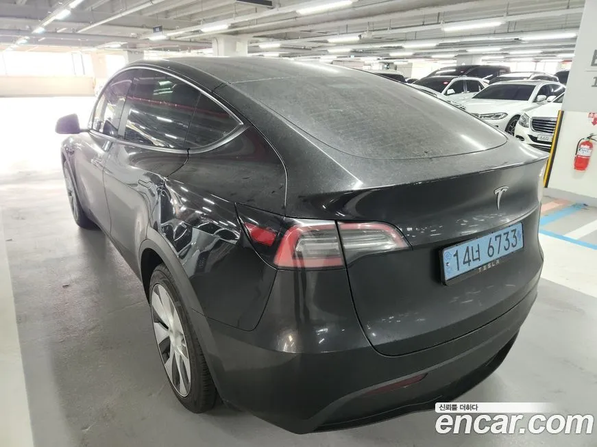 Tesla Model Y 2024 из KR, фото 10