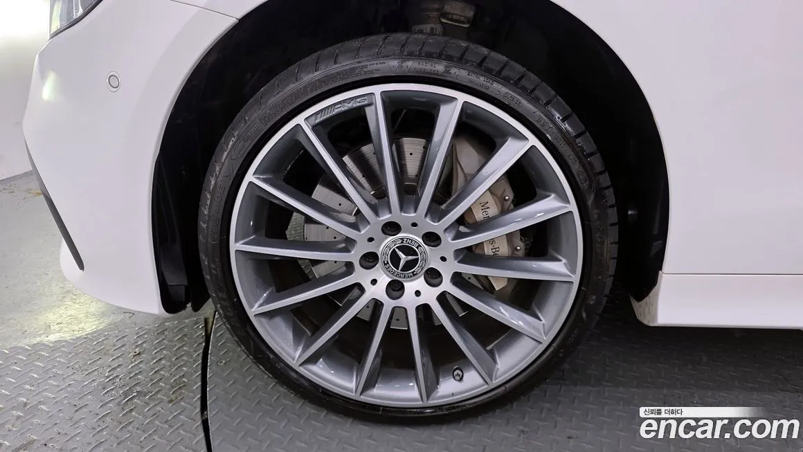 Mercedes-Benz E-Class 2022 из KR, фото 4