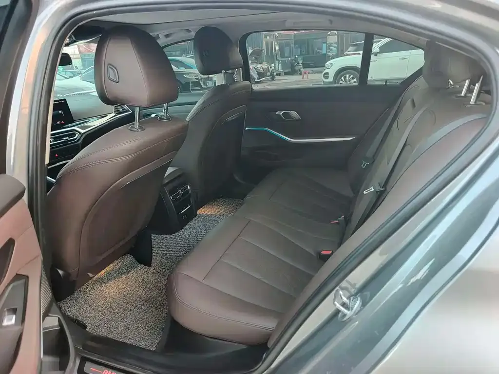 BMW i3 2023 из CN, фото 8