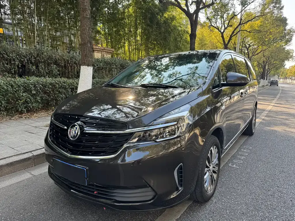 Buick GL8 2022 из CN, фото 1