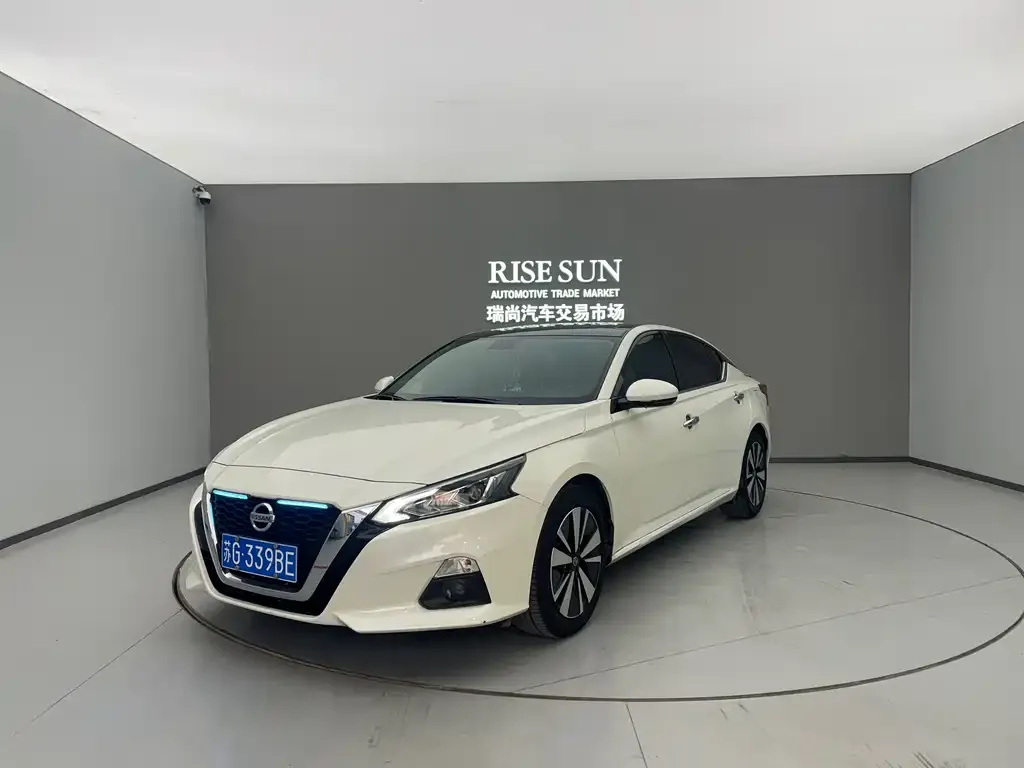 Nissan Teana 2022 из CN, фото 1