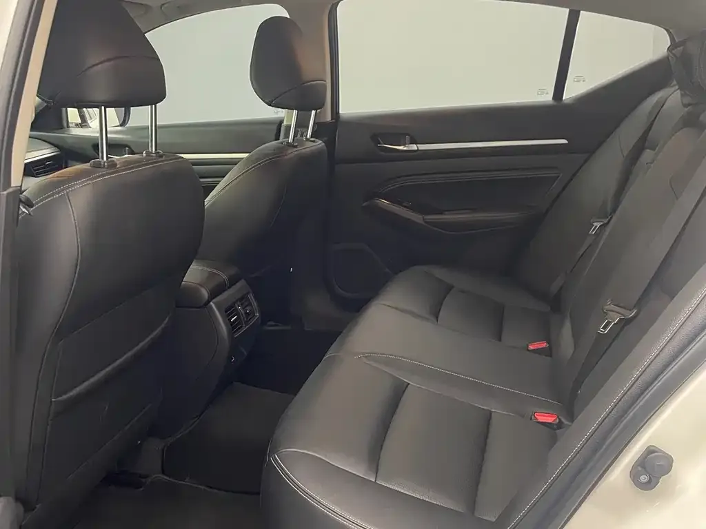 Nissan Teana 2022 из CN, фото 6