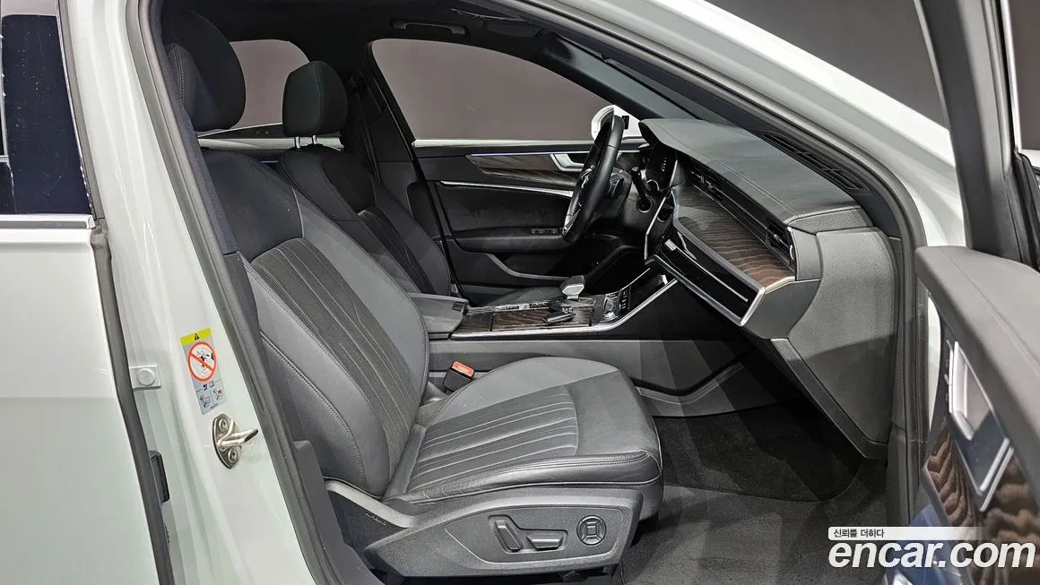 Audi A6 2021 из KR, фото 10