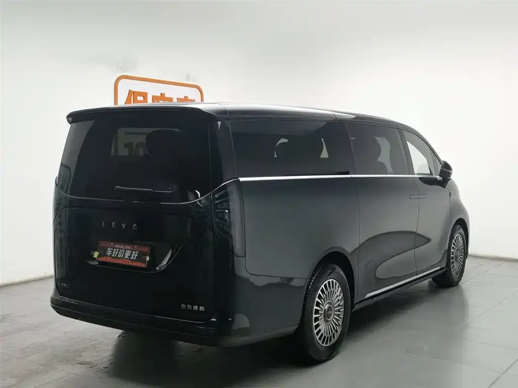 Geely Yizhen L380 2025 из CN, фото 9