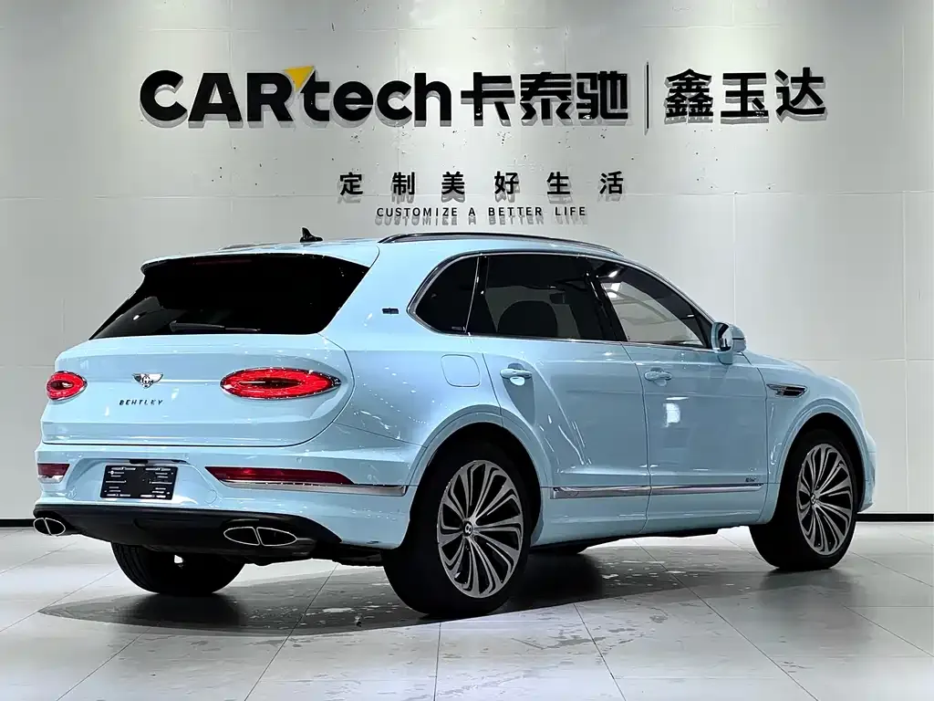 Bentley Bentayga PHEV 2023 из CN, фото 8