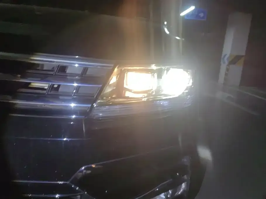 Volkswagen Tiguan L 2021 из CN, фото 8