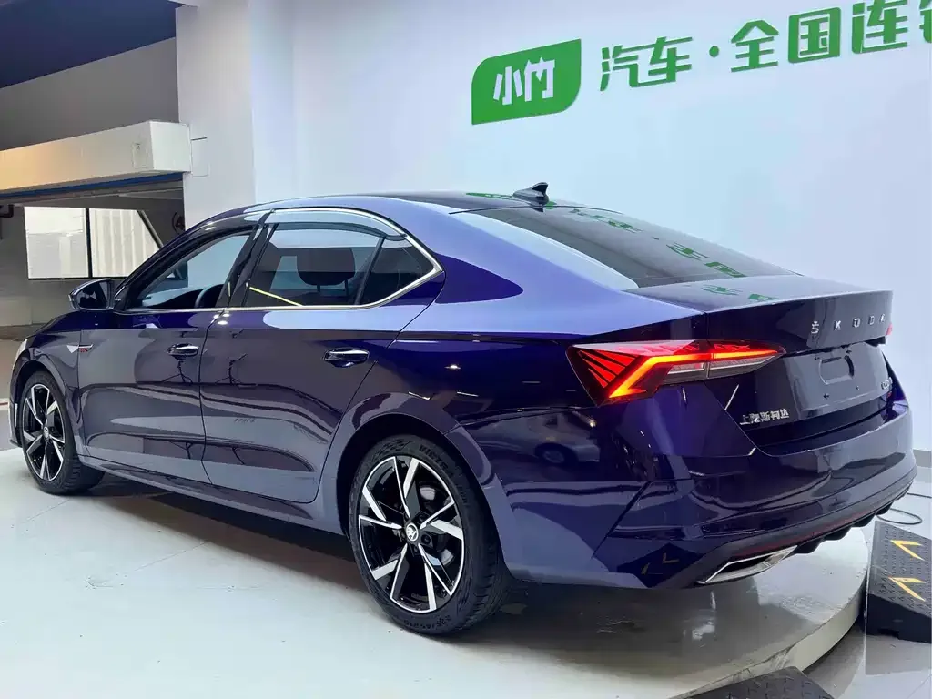 Skoda Octavia 2023 из CN, фото 4