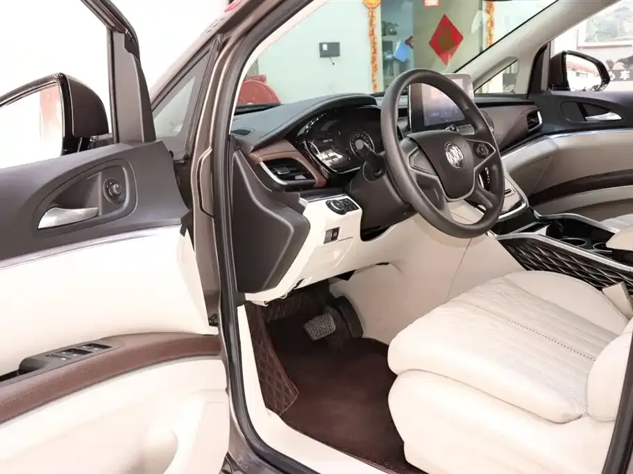 Buick GL8 2024 из CN, фото 8