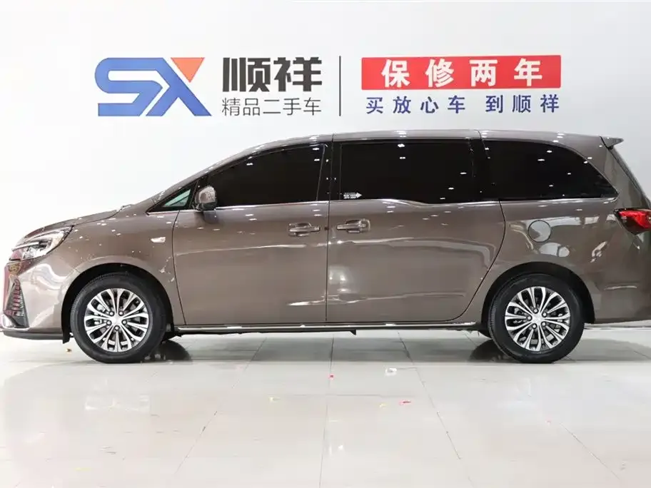 Buick GL8 2024 из CN, фото 2
