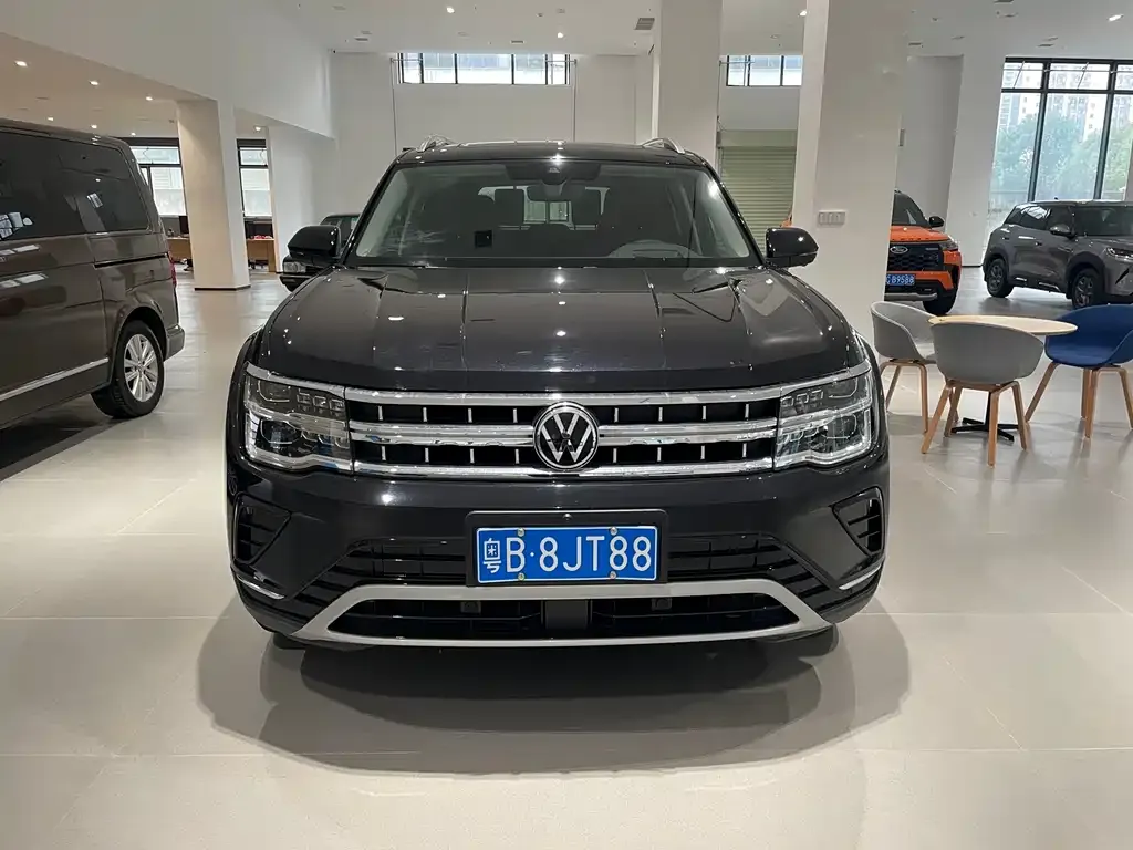 Volkswagen Teramont 2024 из CN, фото 4