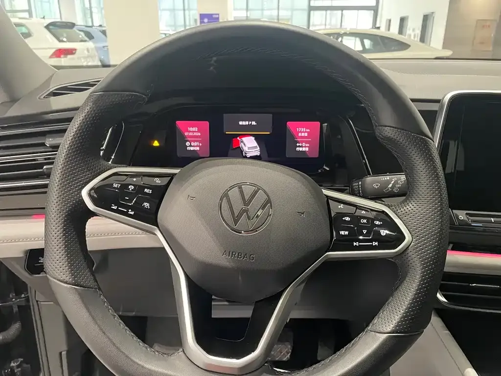 Volkswagen Teramont 2024 из CN, фото 10