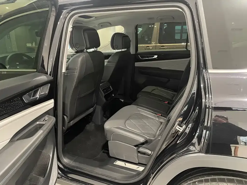 Volkswagen Teramont 2024 из CN, фото 6