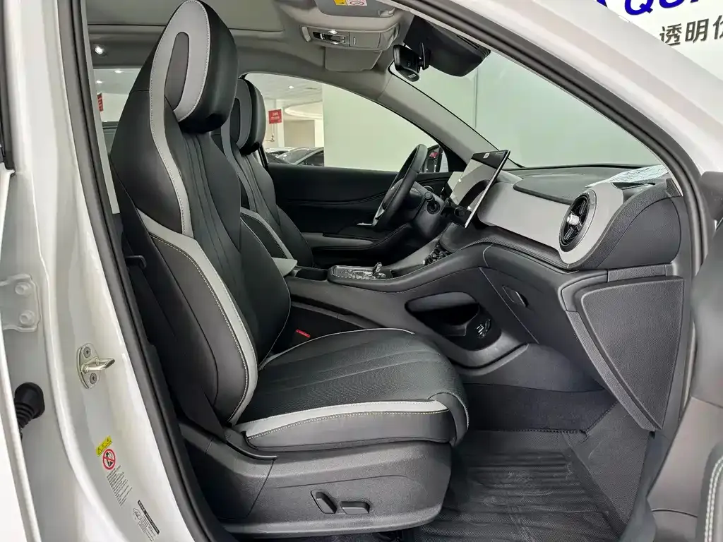 BYD Seal 05 DM-i 2025 из CN, фото 3