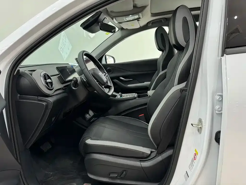 BYD Seal 05 DM-i 2025 из CN, фото 10
