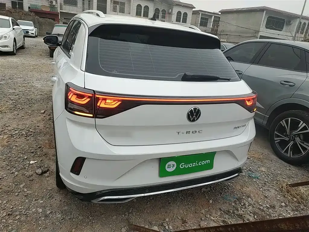 Volkswagen T-Roc 2023 из CN, фото 5