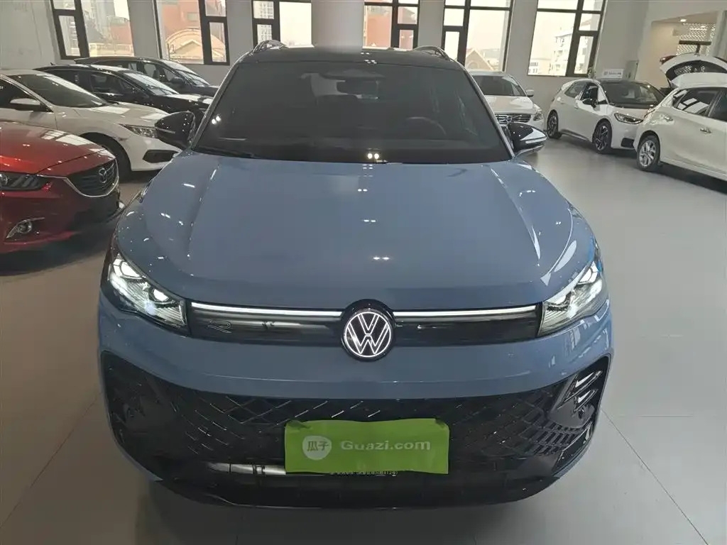 Volkswagen Tiguan L 2024 из CN, фото 4
