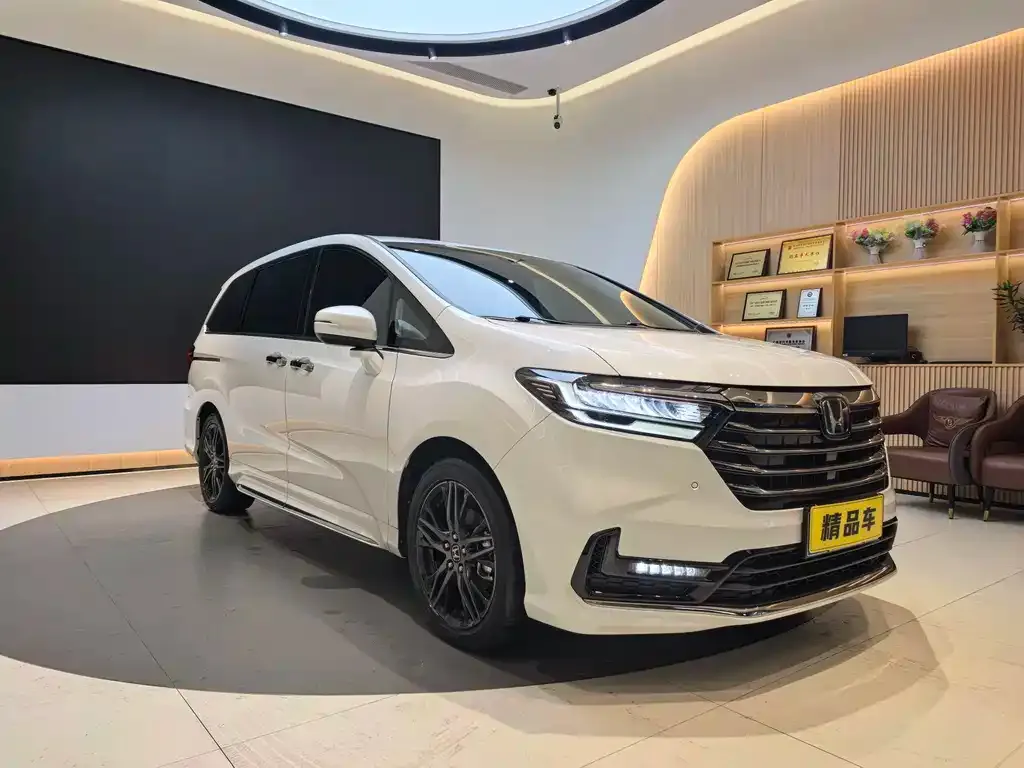 Honda Odyssey 2024 из CN, фото 3