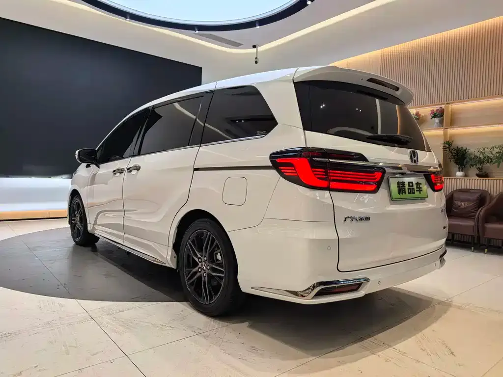 Honda Odyssey 2024 из CN, фото 10