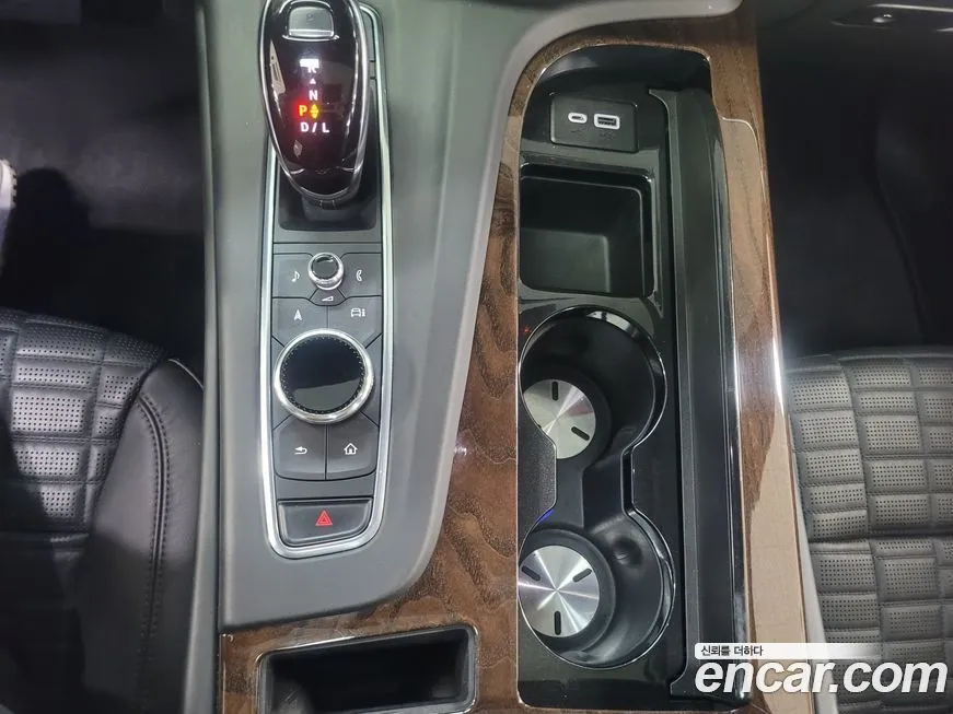 Cadillac Escalade 2023 из KR, фото 7