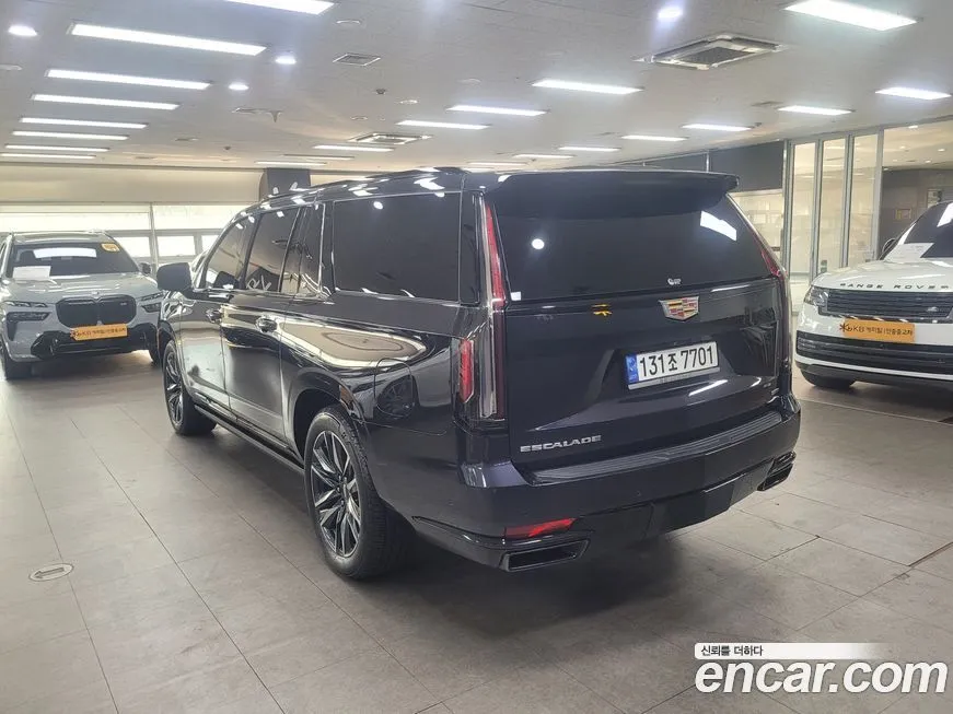 Cadillac Escalade 2023 из KR, фото 10